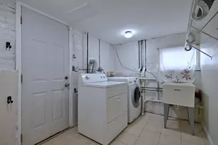 2732 N 72nd Ct, Elmwood Park, IL 60707 - Photo 29