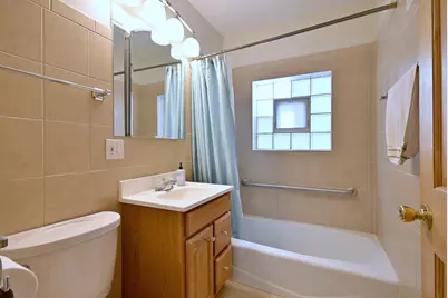 2732 N 72nd Court, Elmwood Park, IL 60707 - Photo 13