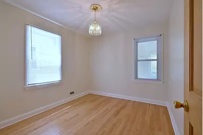 2732 N 72nd Court, Elmwood Park, IL 60707 - Photo 9