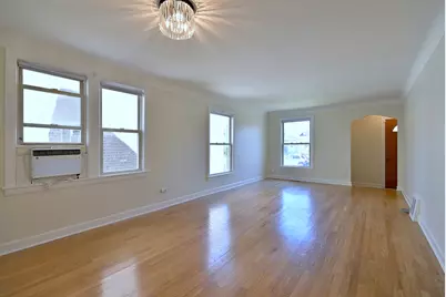 2732 N 72nd Court, Elmwood Park, IL 60707 - Photo 3