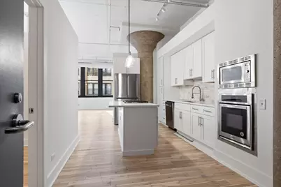 728 W Jackson Boulevard #613, Chicago, IL 60661 - Photo 3