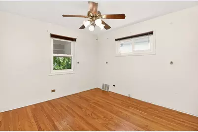 2213 Park Avenue, North Riverside, IL 60546 - Photo 9
