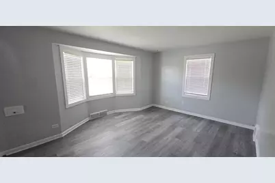 201 Broadway Avenue, Chicago Heights, IL 60411 - Photo 3