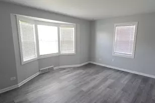 201 Broadway Ave, Chicago Heights, IL 60411 - Photo 3