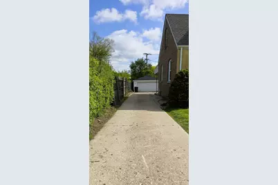 201 Broadway Avenue, Chicago Heights, IL 60411 - Photo 33