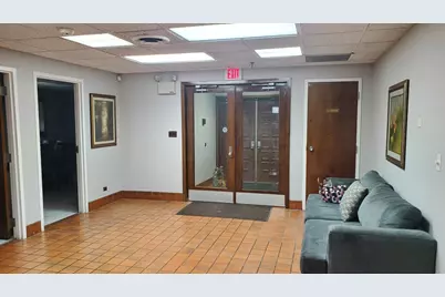 5360 Fargo Avenue, Skokie, IL 60077 - Photo 3