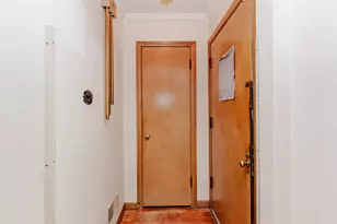 6317 N Lowell Ave, Chicago, IL 60646 - Photo 3