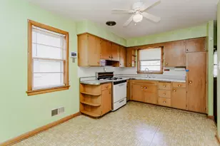 6317 N Lowell Ave, Chicago, IL 60646 - Photo 9