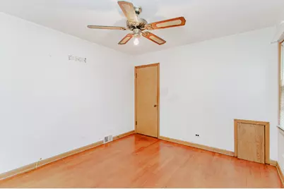6317 N Lowell Avenue, Chicago, IL 60646 - Photo 15