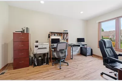 406 Woodview Drive, Prospect Heights, IL 60070 - Photo 15