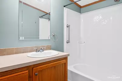 463 Meadowlark Circle #B, Sandwich, IL 60548 - Photo 11