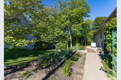 858 45th Avenue, East Moline, IL 61244 - Photo 25