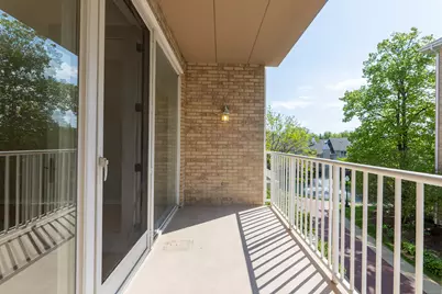 1715 Pavilion Way #307, Park Ridge, IL 60068 - Photo 7