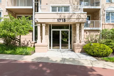 1715 Pavilion Way #307, Park Ridge, IL 60068 - Photo 3