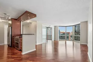 195 N Harbor Dr, Chicago, IL 60601 - Photo 5