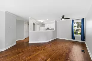 207 W Jennifer Ln, Palatine, IL 60067 - Photo 3