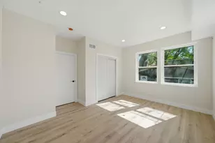 939 N Harding Ave, Chicago, IL 60651 - Photo 13