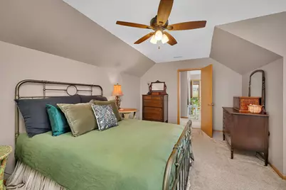 1622 Holiday Dr, Lake Holiday, IL 60548 - Photo 17