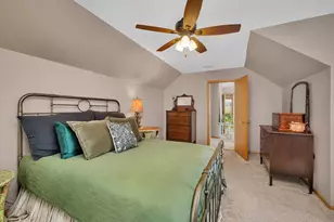 1622 Holiday Dr, Lake Holiday, IL 60548 - Photo 17
