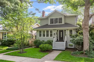 2323 Grey Ave, Evanston, IL 60201 - Photo 1