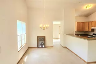 2435 Golf Ridge Cir, Naperville, IL 60563 - Photo 5