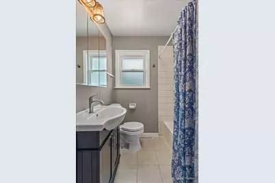 902 W Stonemill Avenue, Addison, IL 60101 - Photo 19