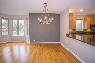 8900 31st Street #18, Brookfield, IL 60513 - Photo 3