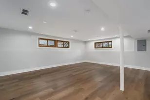 8429 Mason Ave, Morton Grove, IL 60053 - Photo 13