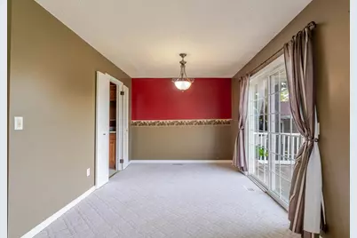 907 S Quincy Street, Clifton, IL 61727 - Photo 9
