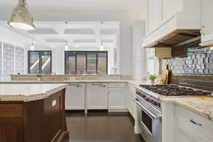 2658 N Mildred Ave, Chicago, IL 60614 - Photo 15