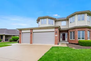 815 Meadow Path, Manteno, IL 60950 - Photo 3