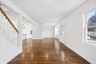 10527 S Albany Ave, Chicago, IL 60655 - Photo 21