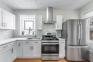5615 W Henderson St, Chicago, IL 60634 - Photo 7