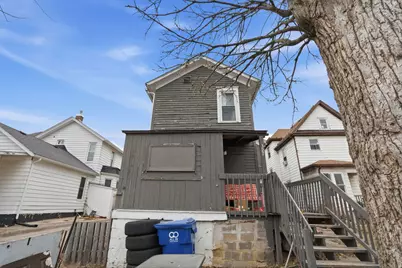 327 E 11th Street, Davenport, IA 52803 - Photo 19
