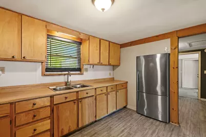 427 14th Avenue, Silvis, IL 61282 - Photo 9