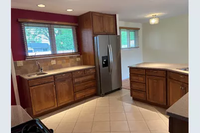 1520 N Fernandez Place, Arlington Heights, IL 60004 - Photo 7