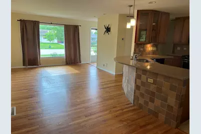 1520 N Fernandez Place, Arlington Heights, IL 60004 - Photo 3