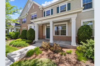 2021 Dauntless Drive, Glenview, IL 60026 - Photo 1