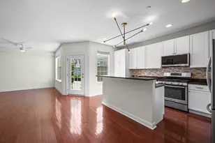 2021 Dauntless Dr, Glenview, IL 60026 - Photo 7