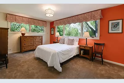629 W Elm Street, Wheaton, IL 60189 - Photo 13