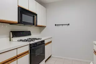 21W 581 North Ave, Lombard, IL 60148 - Photo 7