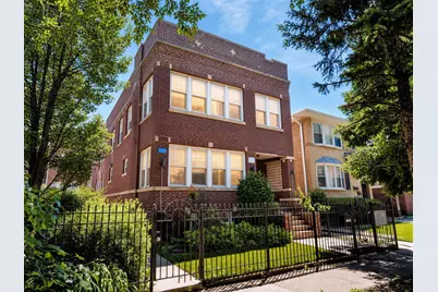 4819 W Cornelia Avenue, Chicago, IL 60641 - Photo 1