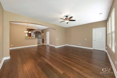 2898 Stoney Creek Drive, Elgin, IL 60124 - Photo 9