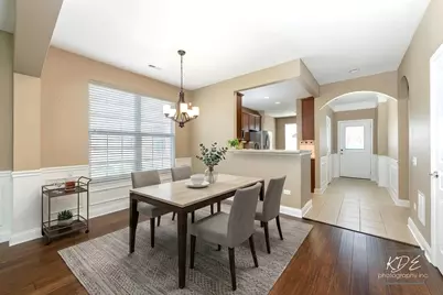 2898 Stoney Creek Drive, Elgin, IL 60124 - Photo 3