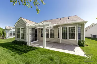 2898 Stoney Creek Drive, Elgin, IL 60124 - Photo 33