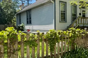 810 Simpson St, Evanston, IL 60201 - Photo 5