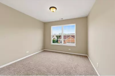 70 Regent Drive, Gilberts, IL 60136 - Photo 23