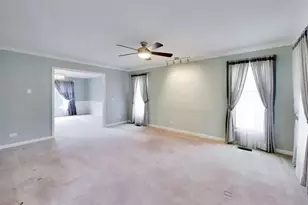 825 W Dorset Ave, Palatine, IL 60067 - Photo 3