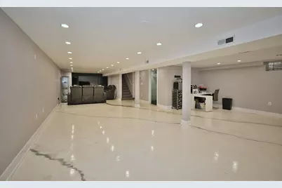 7135 Laramie Avenue, Skokie, IL 60077 - Photo 33