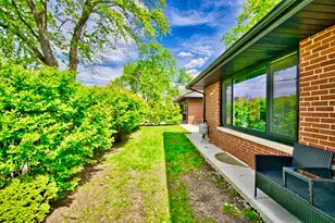7135 Laramie Ave, Skokie, IL 60077 - Photo 47